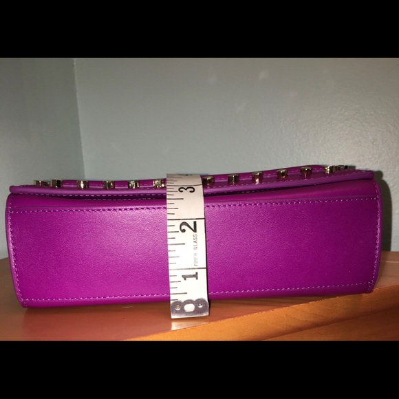 ⭐️⭐️⭐️4X HOST PICK⭐️⭐️⭐️⭐️ NWT Authentic Luana Italy Stud Cross/Clutch - Picture 5 of 16